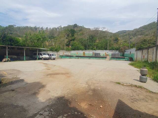 #2 - Galpão para Venda em Petrópolis - RJ