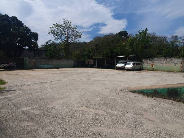 #2 - Galpão para Venda em Petrópolis - RJ